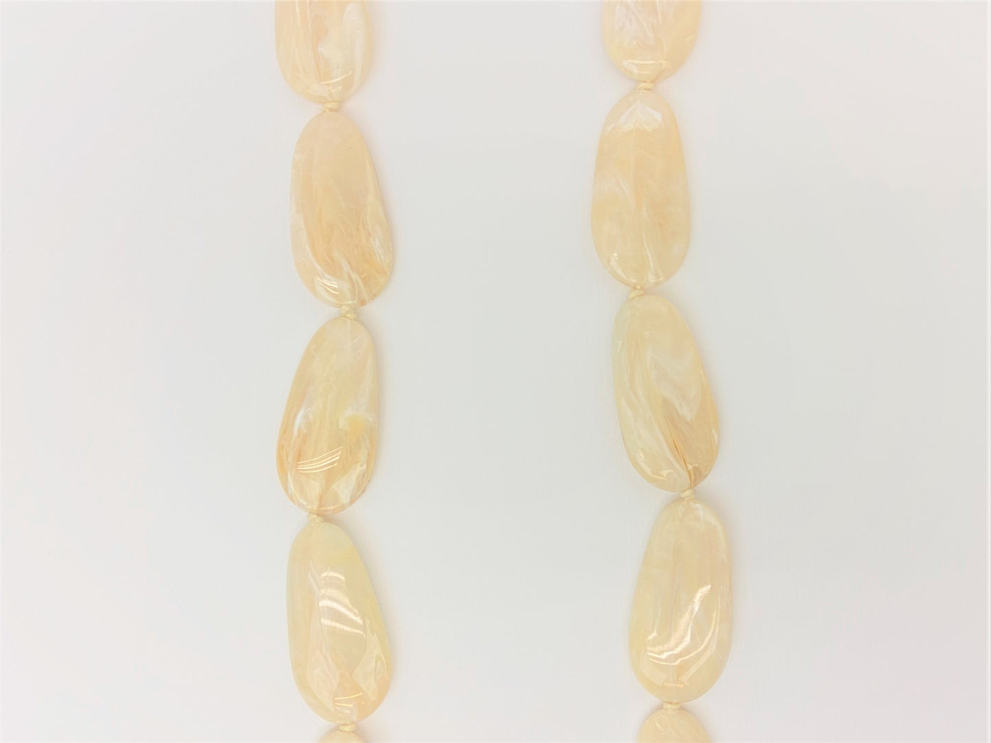 Macaroon Pebble Necklace