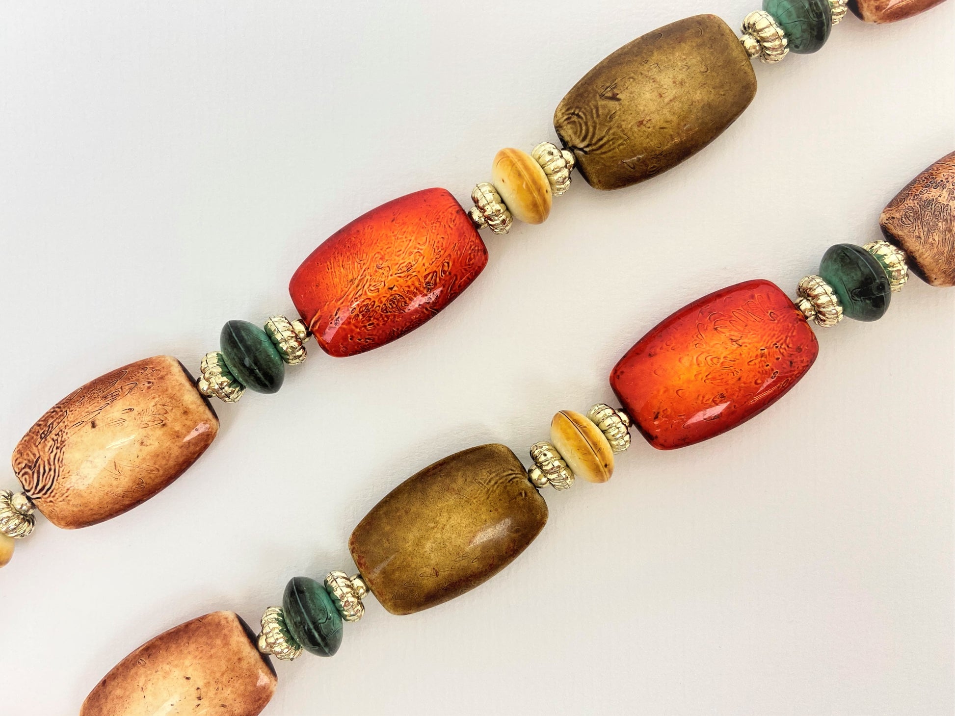 Oracle Mandarina Bead Necklace by Stage Jewellery with retro vintage style beads in unique fashion