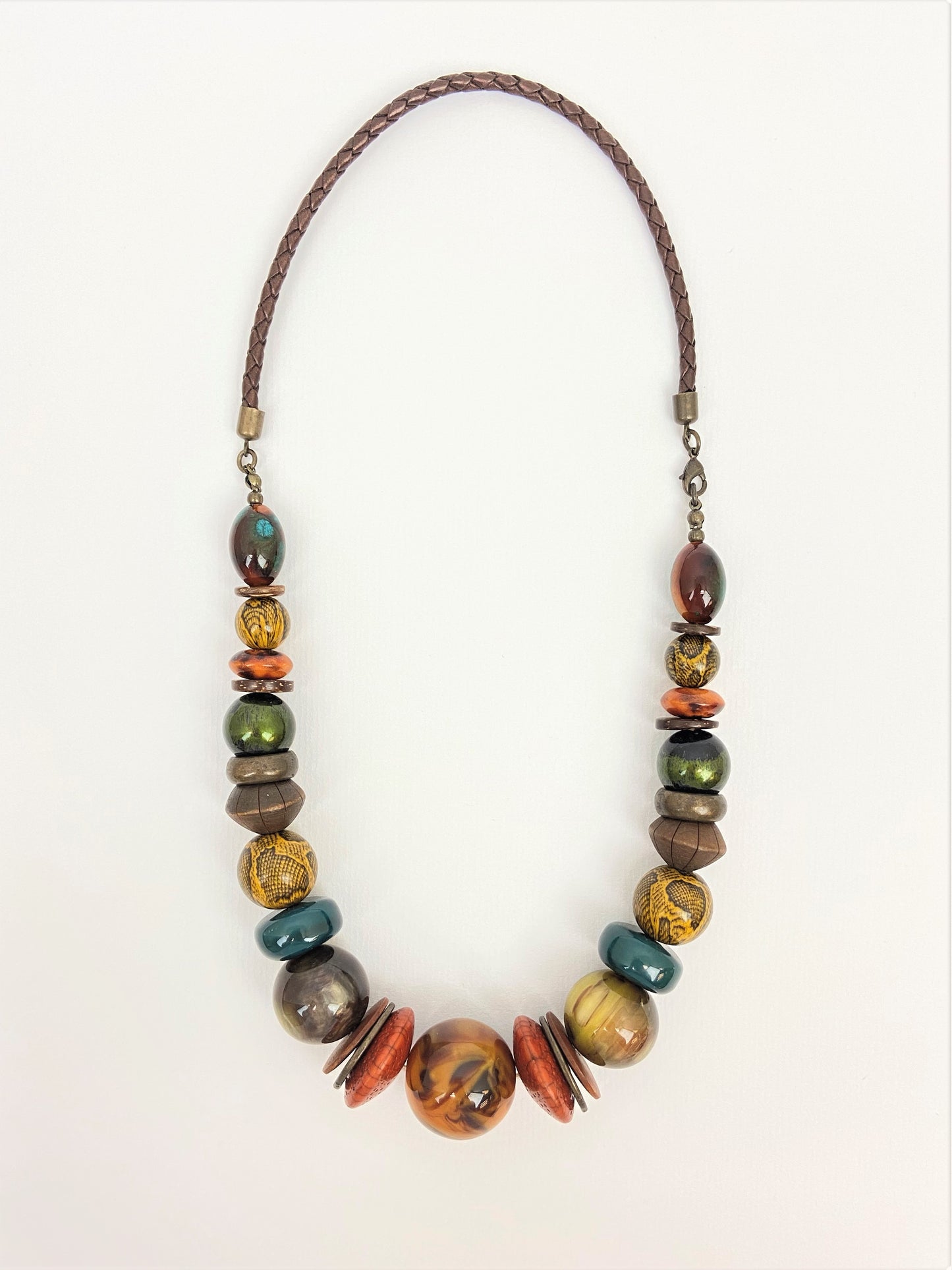 Gaia Cornelius Mixed Bead Necklace by Stage Jewellery with multicolour beads in vintage fashion style
